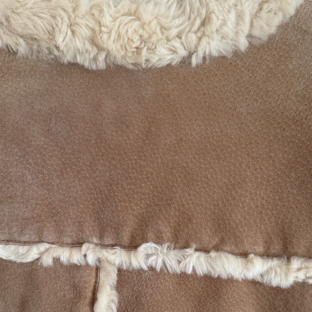 Wilsons Leather Brown Shearling Vest - Picture 8 of 8